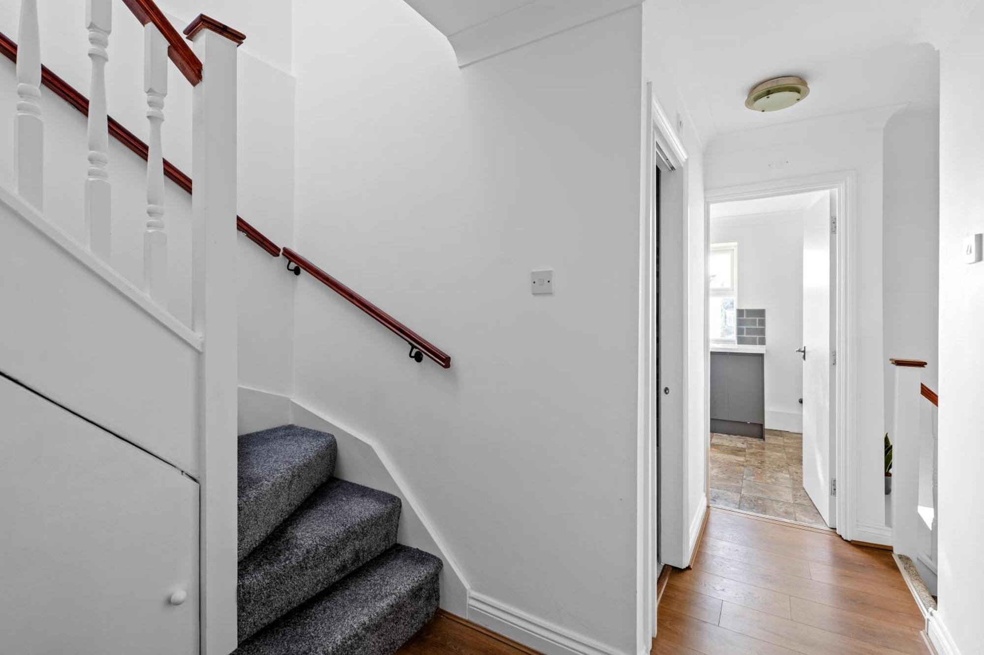 Cosy 2 Bedroom Flat In East Ham, Close To Excel London Bagian luar foto