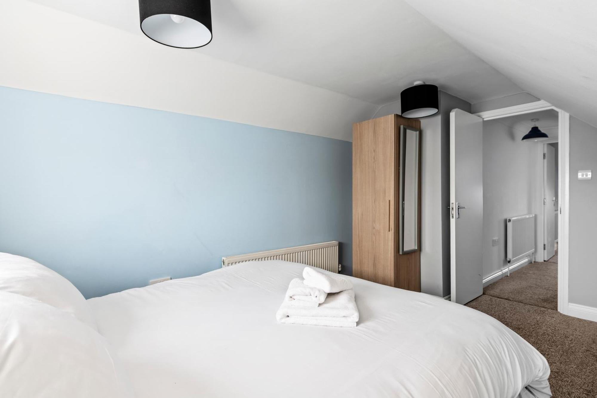 Cosy 2 Bedroom Flat In East Ham, Close To Excel London Bagian luar foto