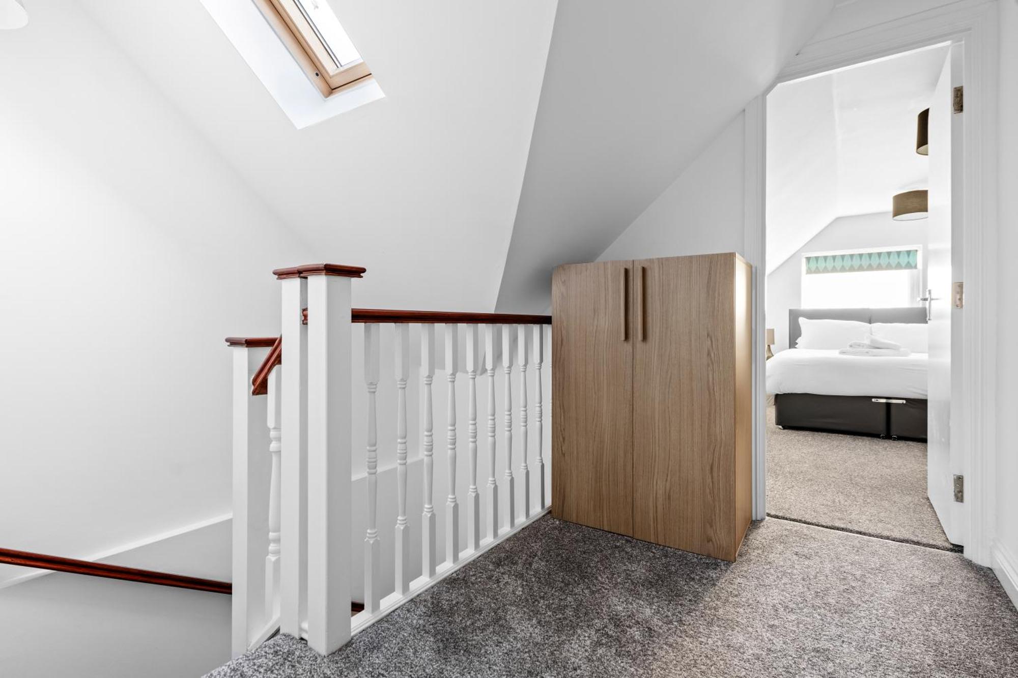 Cosy 2 Bedroom Flat In East Ham, Close To Excel London Bagian luar foto